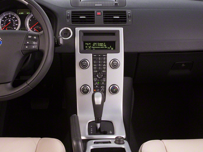 2011 Volvo C70 T5
