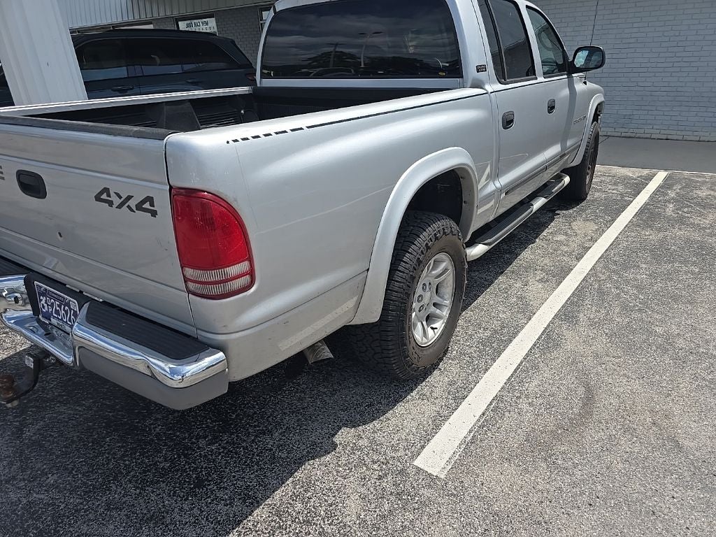 2001 Dodge Dakota Base