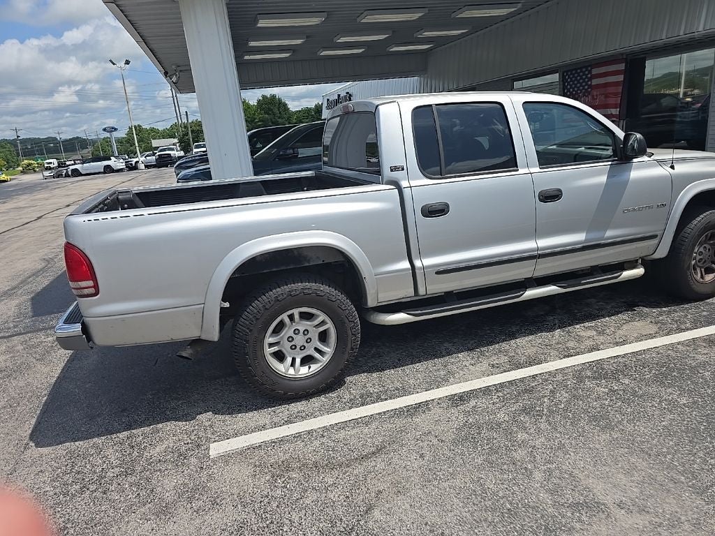 2001 Dodge Dakota Base