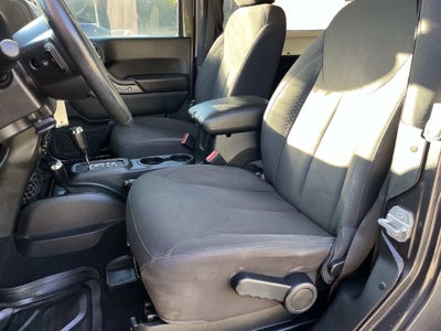 2017 Jeep Wrangler Sport