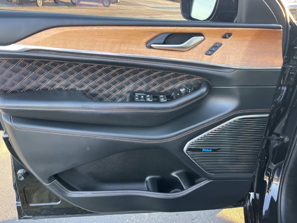 2021 Jeep Grand Cherokee L Summit