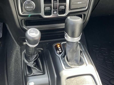 2022 Jeep Gladiator Sport