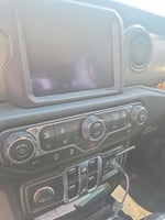 2021 Jeep Gladiator Willys