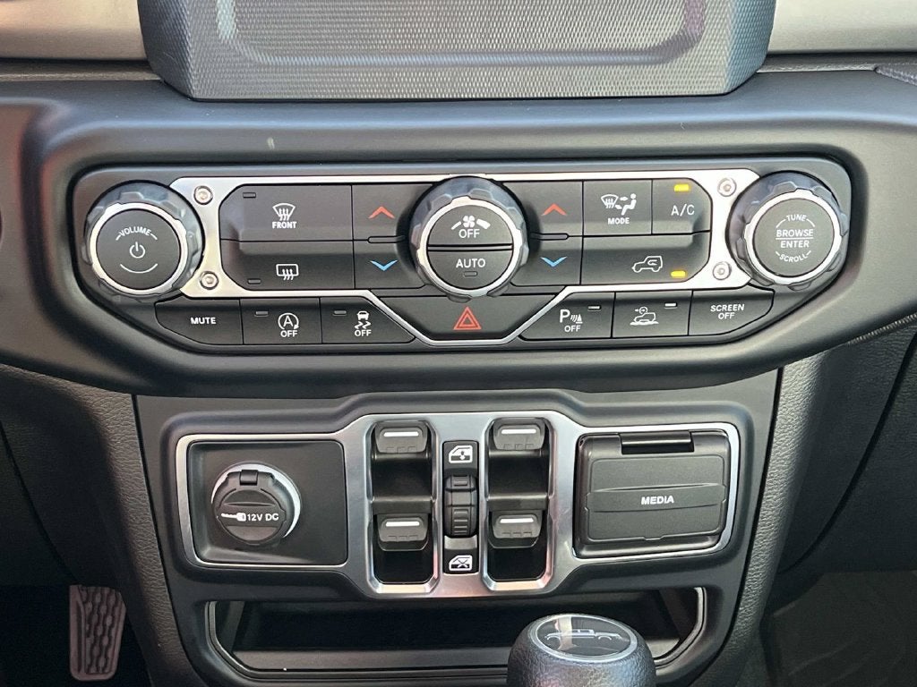 2023 Jeep Gladiator Sport S