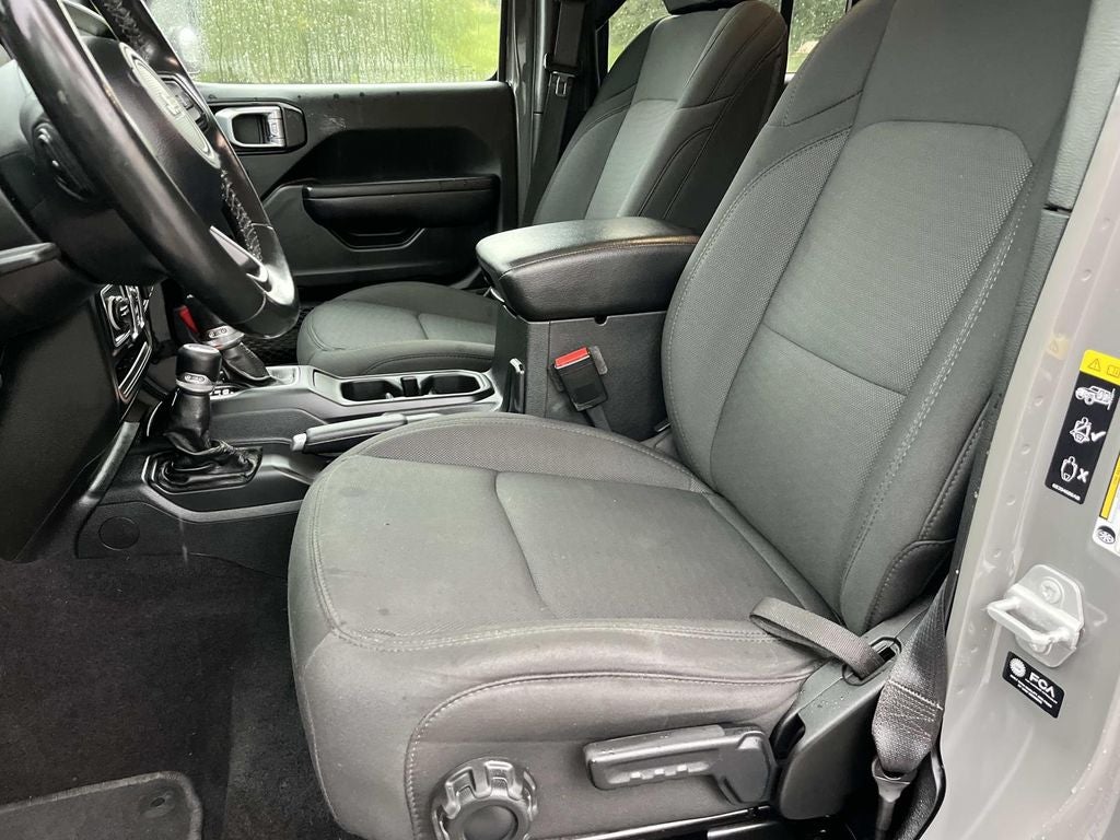 2021 Jeep Gladiator Sport
