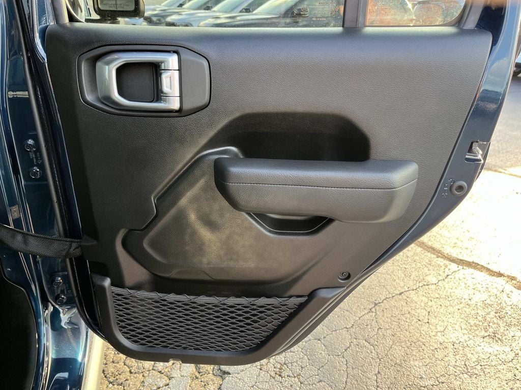 2025 Jeep Gladiator Nighthawk