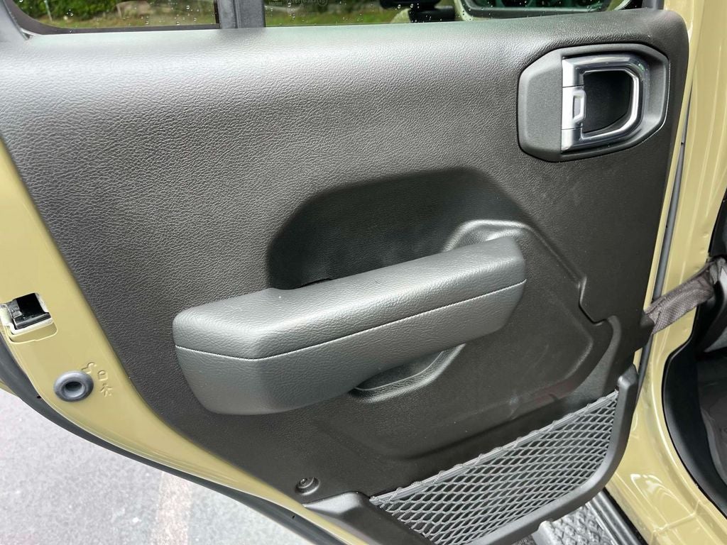 2025 Jeep Gladiator Sport S