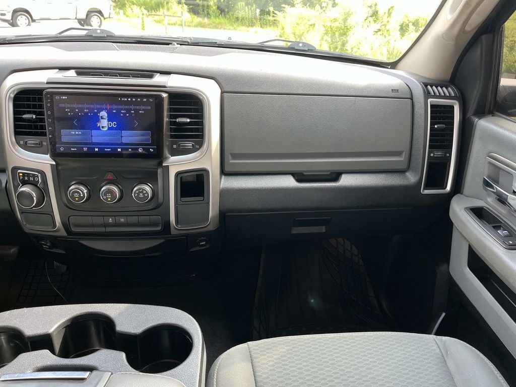 2017 RAM 1500 SLT