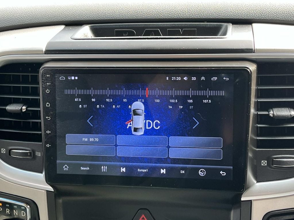 2017 RAM 1500 SLT