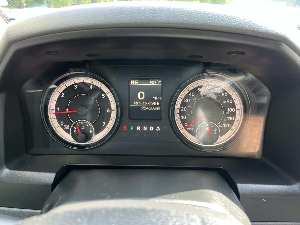 2017 RAM 1500 SLT