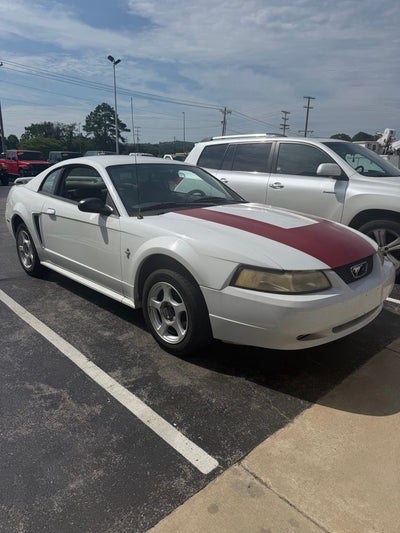2003 Ford Mustang V6