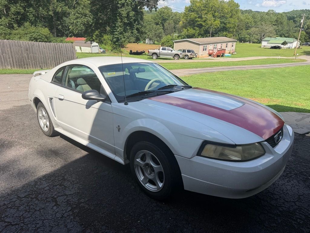 2003 Ford Mustang V6