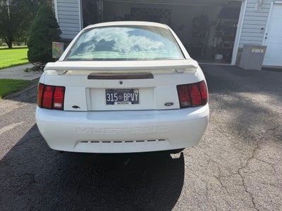 2003 Ford Mustang V6
