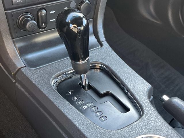 2002 Ford Thunderbird Base