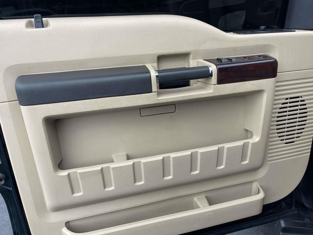 2008 Ford F-550SD Lariat DRW