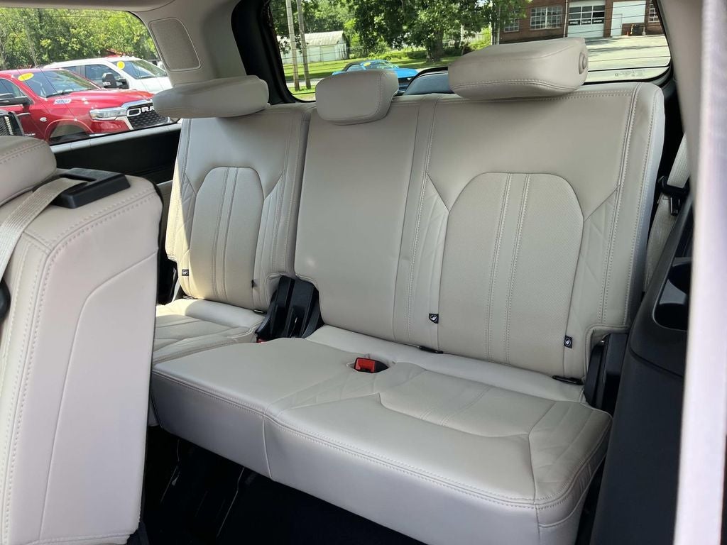 2024 Ford Expedition Platinum