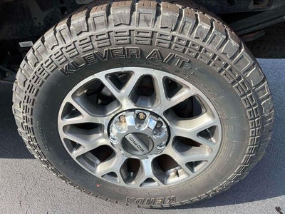 2022 Ford F-250SD Lariat