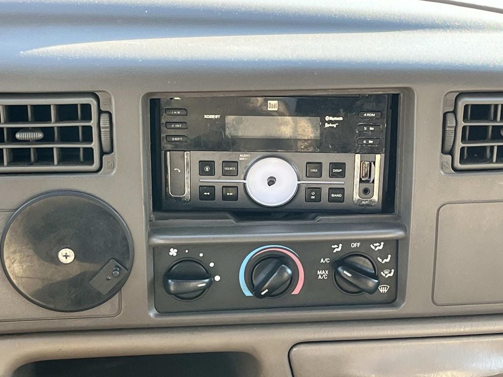 2000 Ford F-350SD Lariat DRW