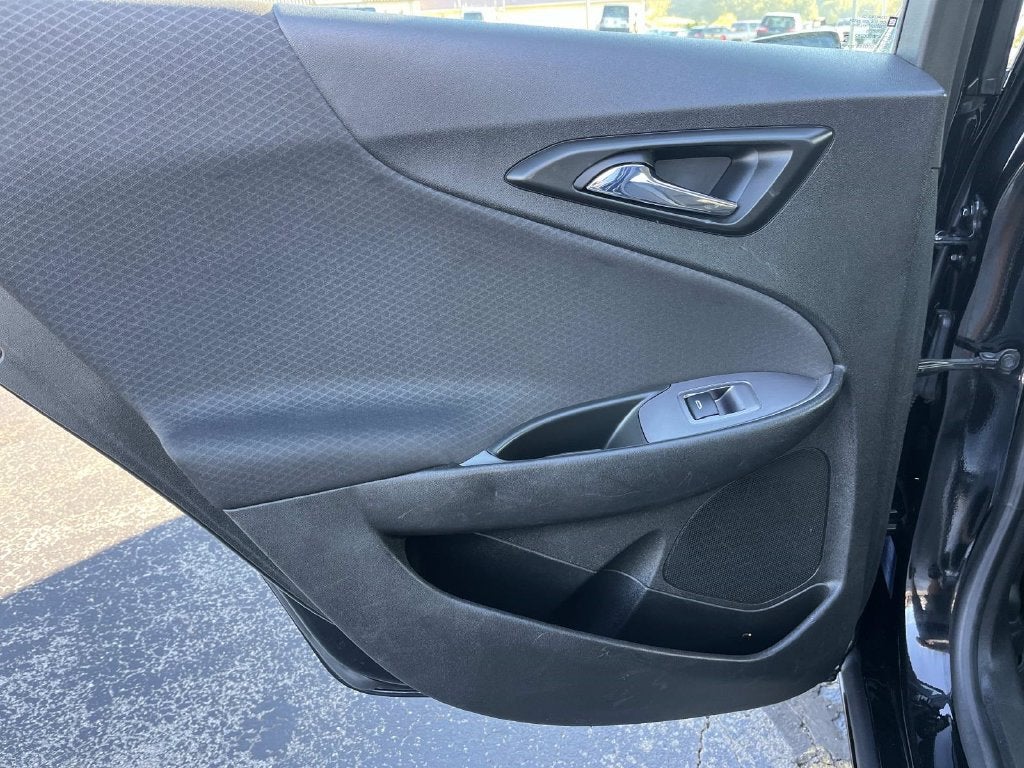 2020 Chevrolet Malibu LS 1LS