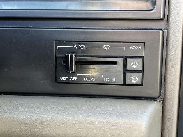 1992 Cadillac Allante Base