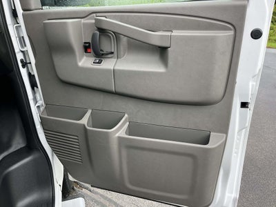 2021 Chevrolet Express 2500 LS Passenger