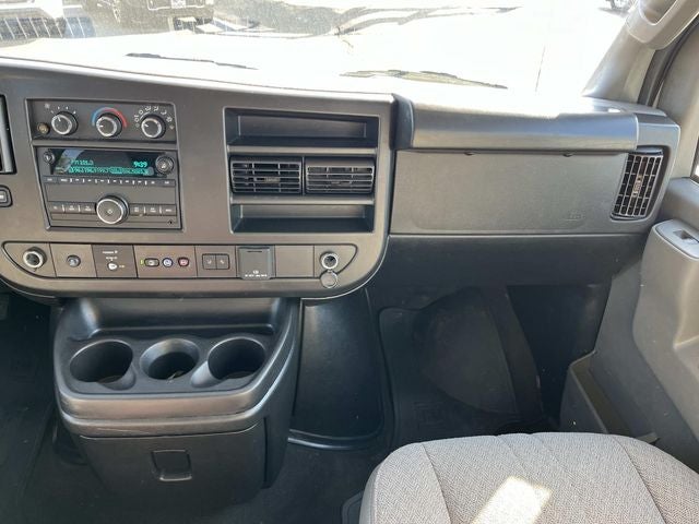 2024 Chevrolet Express 3500 LT Passenger