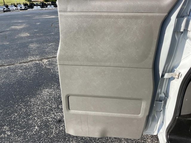 2024 Chevrolet Express 3500 LT Passenger