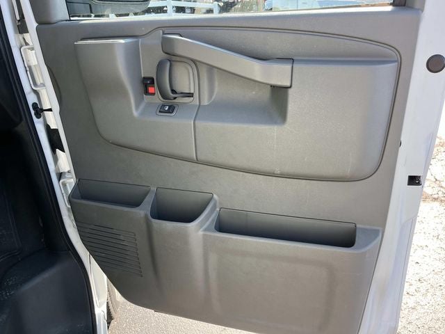 2024 Chevrolet Express 3500 LT Passenger