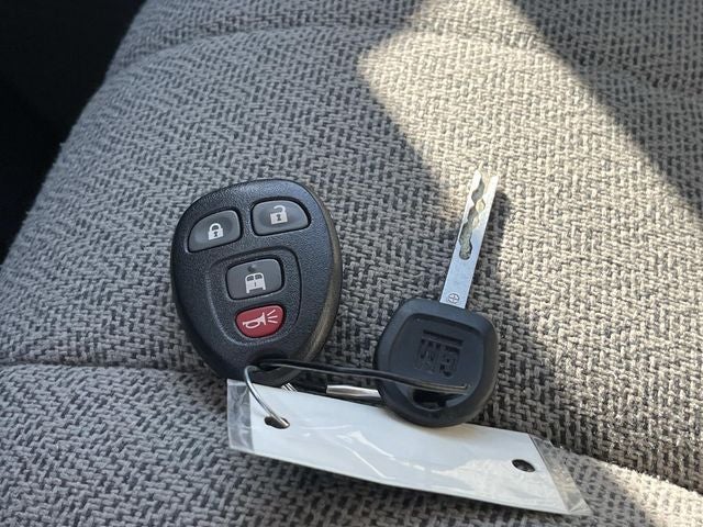 2024 Chevrolet Express 3500 LT Passenger