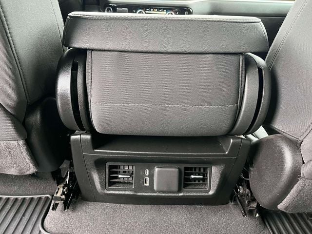 2025 Chevrolet Silverado 1500 LT LT1