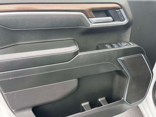 2025 Chevrolet Silverado 1500 LT LT1