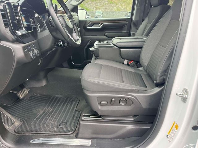 2025 Chevrolet Silverado 1500 LT LT1