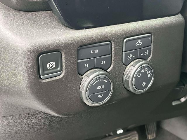 2025 Chevrolet Silverado 1500 LT LT1