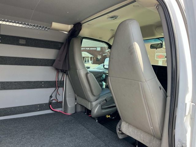 2018 Chevrolet Express 2500 Work Van Cargo