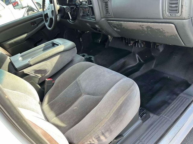 2005 GMC Sierra 3500 Work Truck