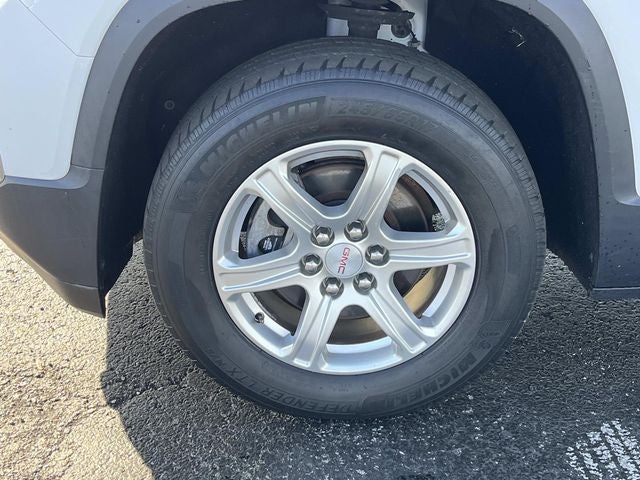 2017 GMC Acadia SLE-1