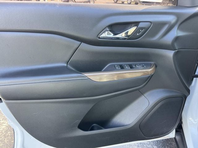 2017 GMC Acadia SLE-1