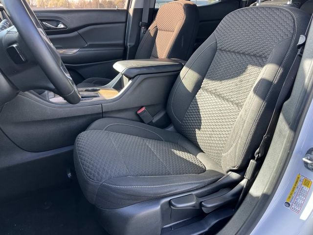 2017 GMC Acadia SLE-1