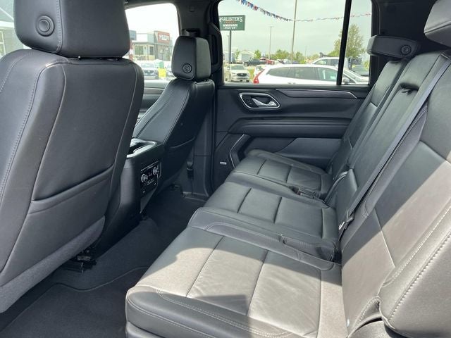 2024 Chevrolet Suburban LT