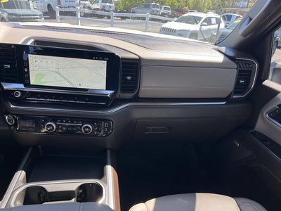 2025 GMC Sierra 2500HD SLT