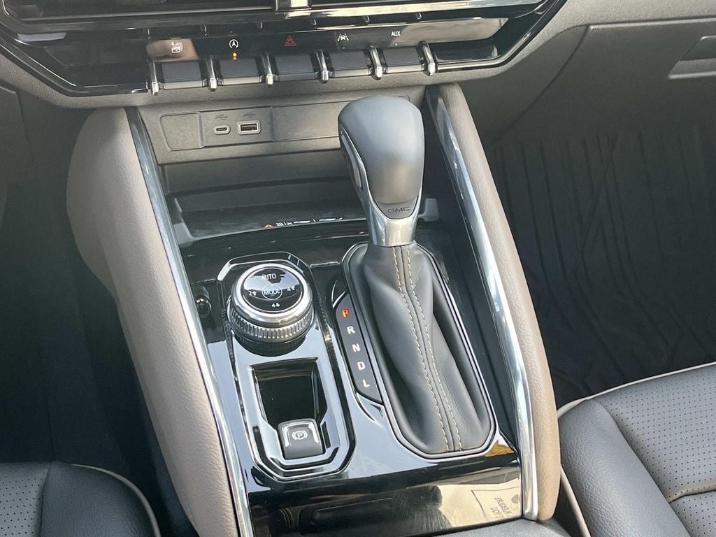 2025 GMC Canyon Denali