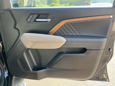 2025 GMC Canyon Denali