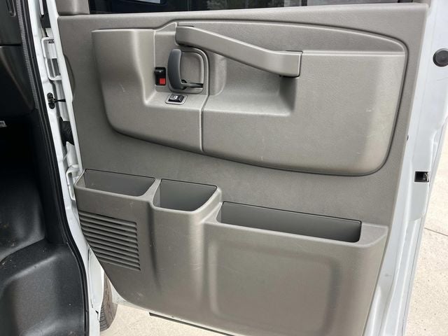 2023 GMC Savana 2500 Work Van