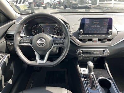 2024 Nissan Altima 2.5 SR
