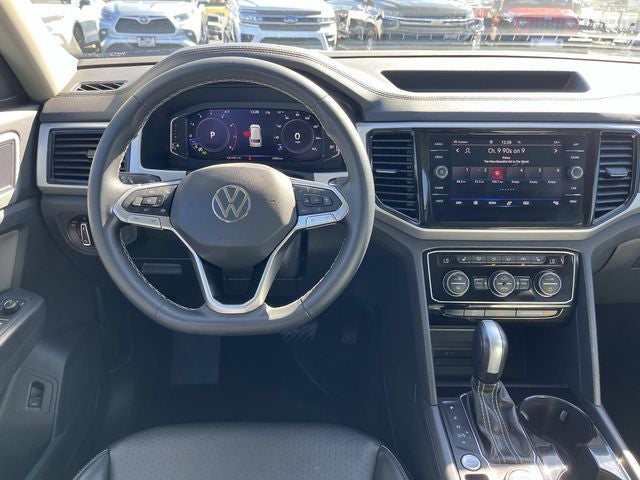 2022 Volkswagen Atlas 3.6L V6 SE w/Technology