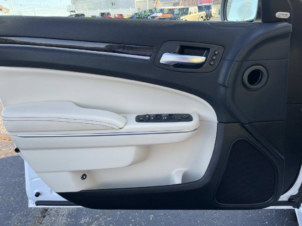 2018 Chrysler 300 Limited