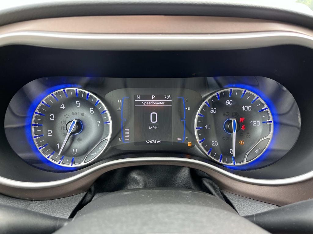 2023 Chrysler Voyager LX