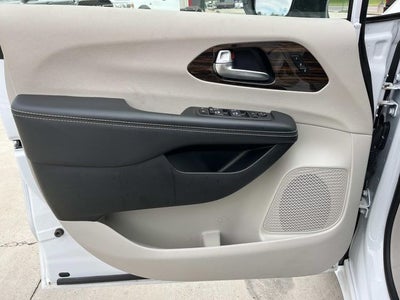 2024 Chrysler Pacifica Limited