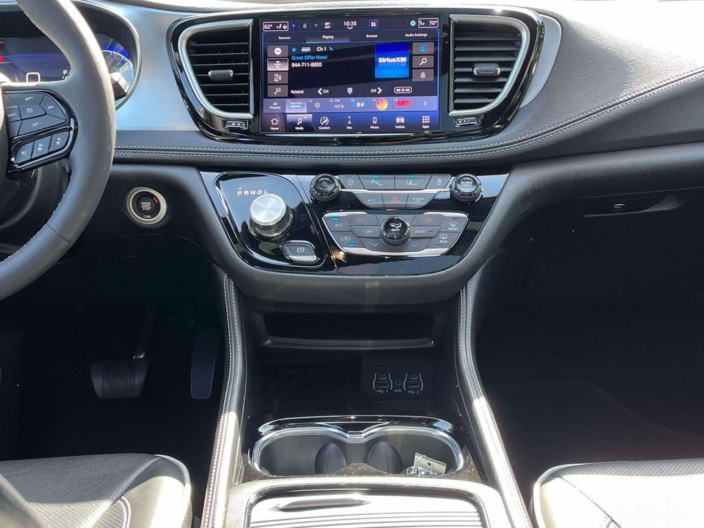 2025 Chrysler Pacifica Limited