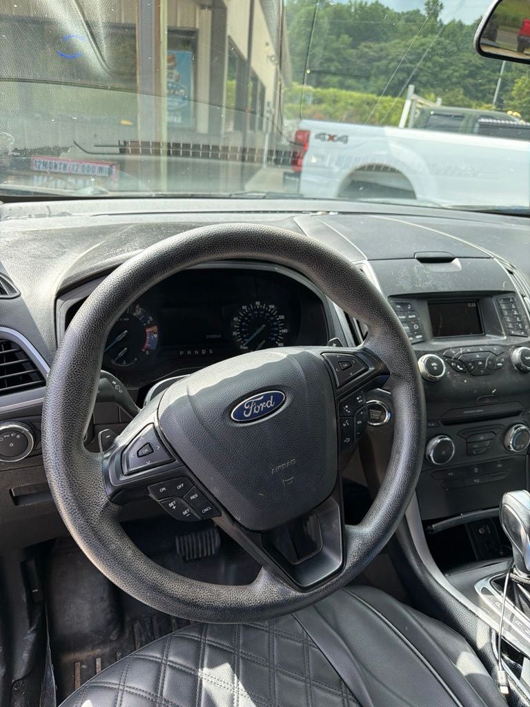 2015 Ford Edge SE